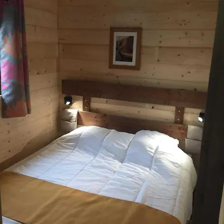 3 Etoiles - Piscine - Eeedda