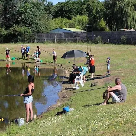 3 Etoiles - Piscine - Eeedda